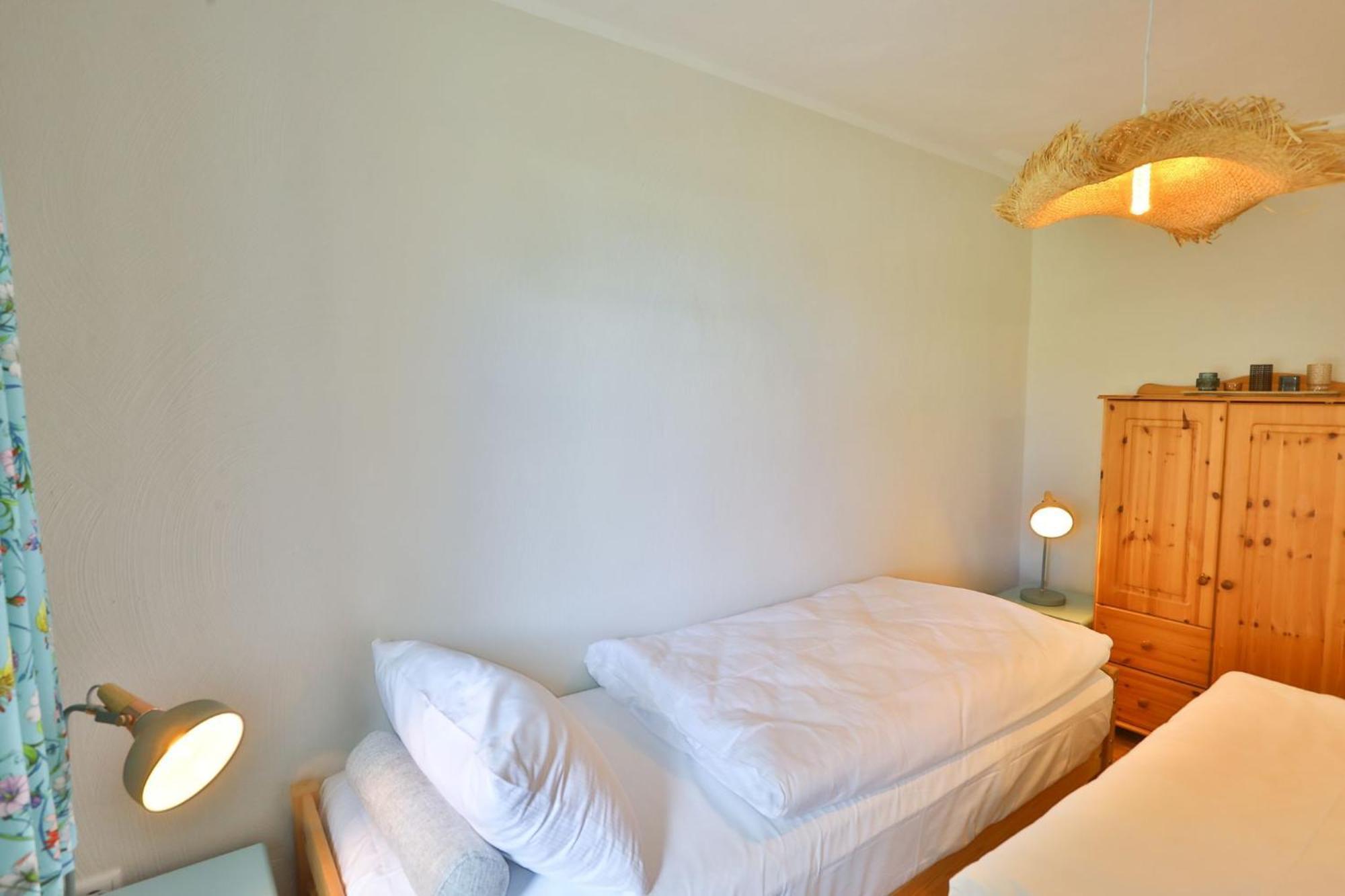 Ferienwohnung "Zur Rebe" ミデルハーゲン エクステリア 写真